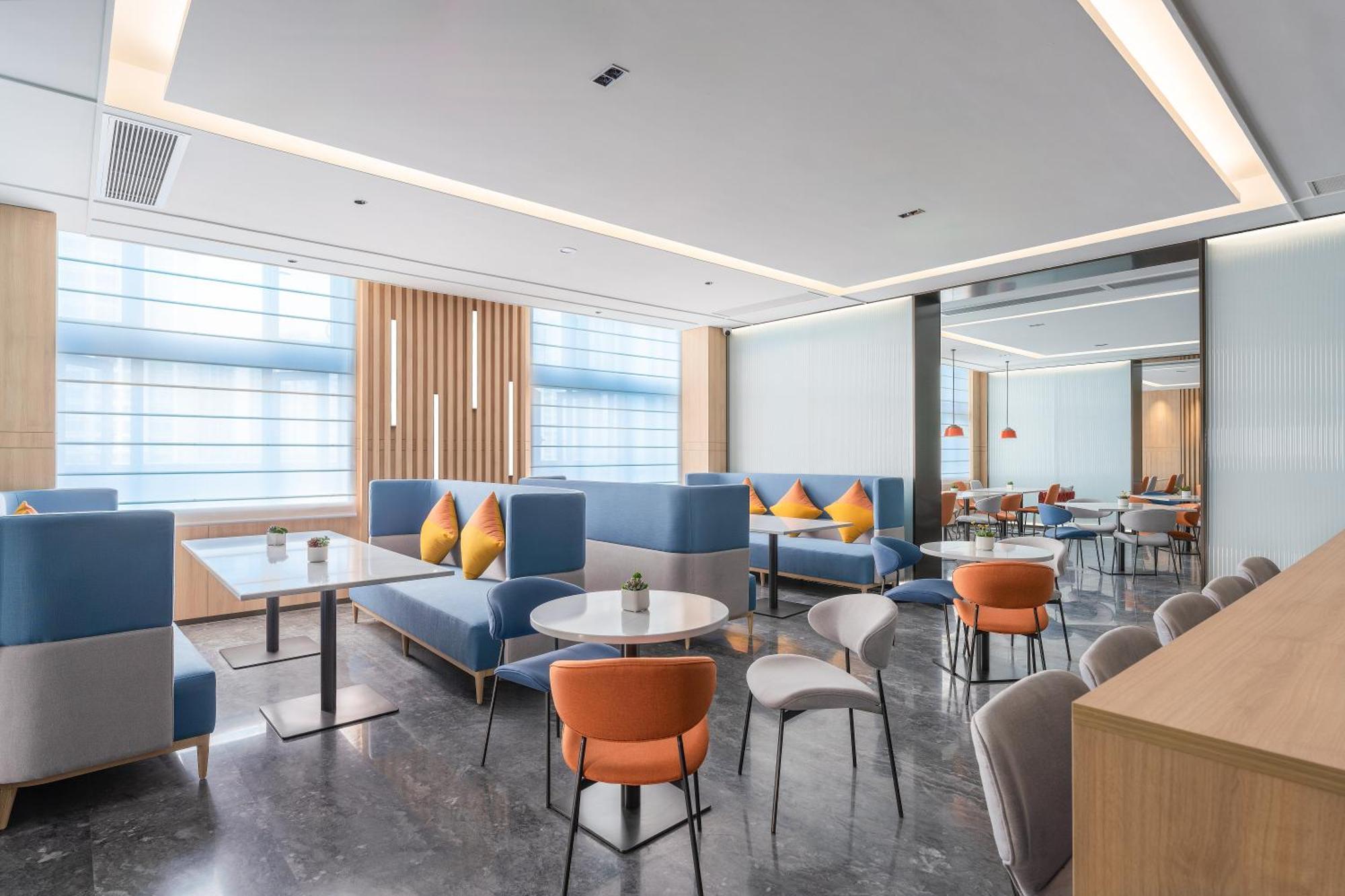 Holiday Inn Express Guangzhou Panyu Dashi By Ihg Exterior foto