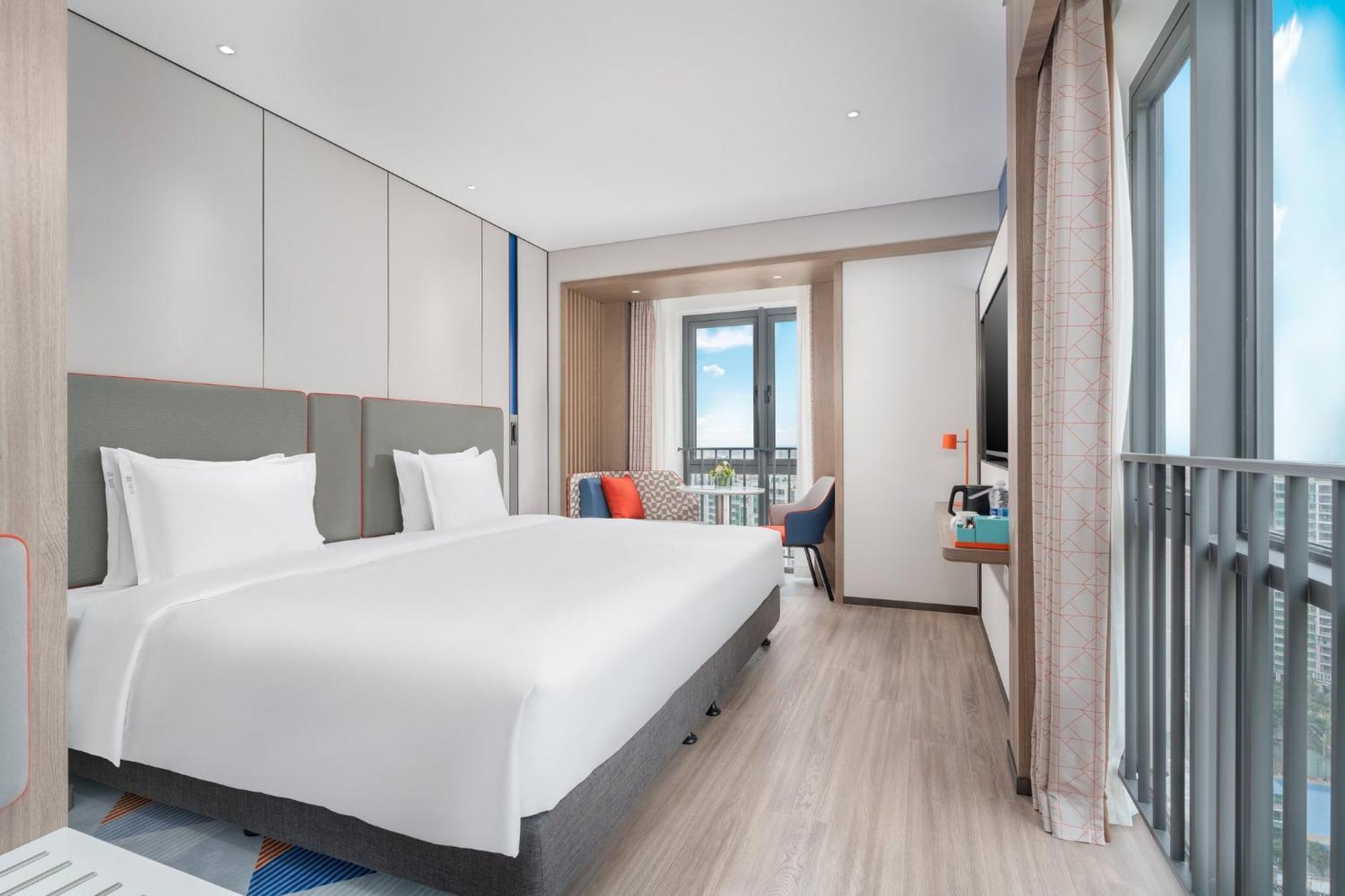 Holiday Inn Express Guangzhou Panyu Dashi By Ihg Exterior foto