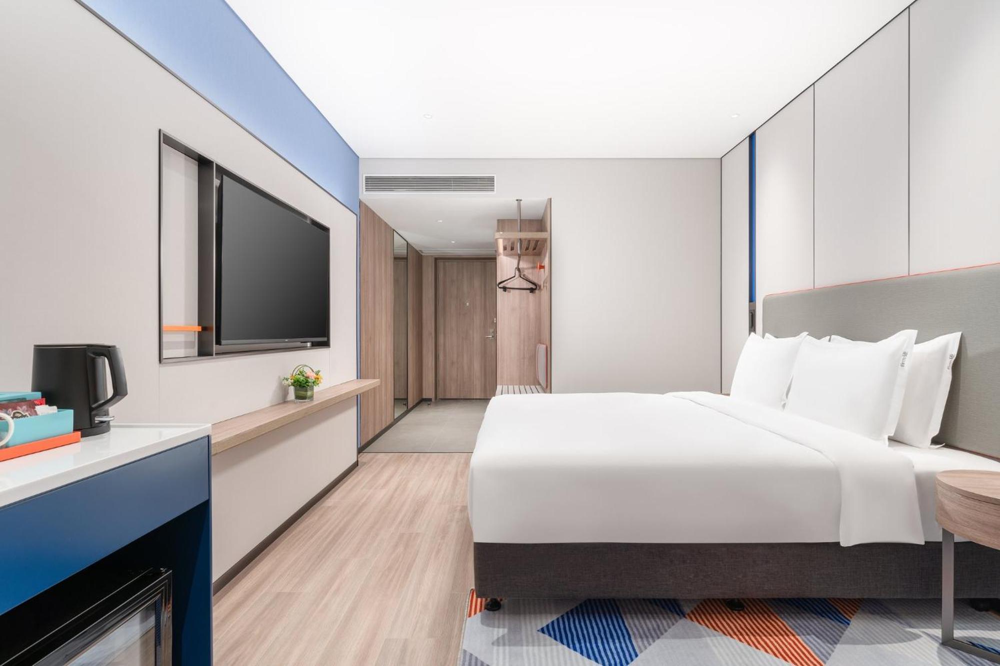 Holiday Inn Express Guangzhou Panyu Dashi By Ihg Exterior foto